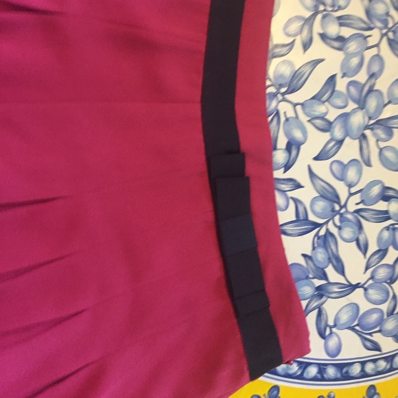 Raspberry Tap Shorts - Picture 3 of 8